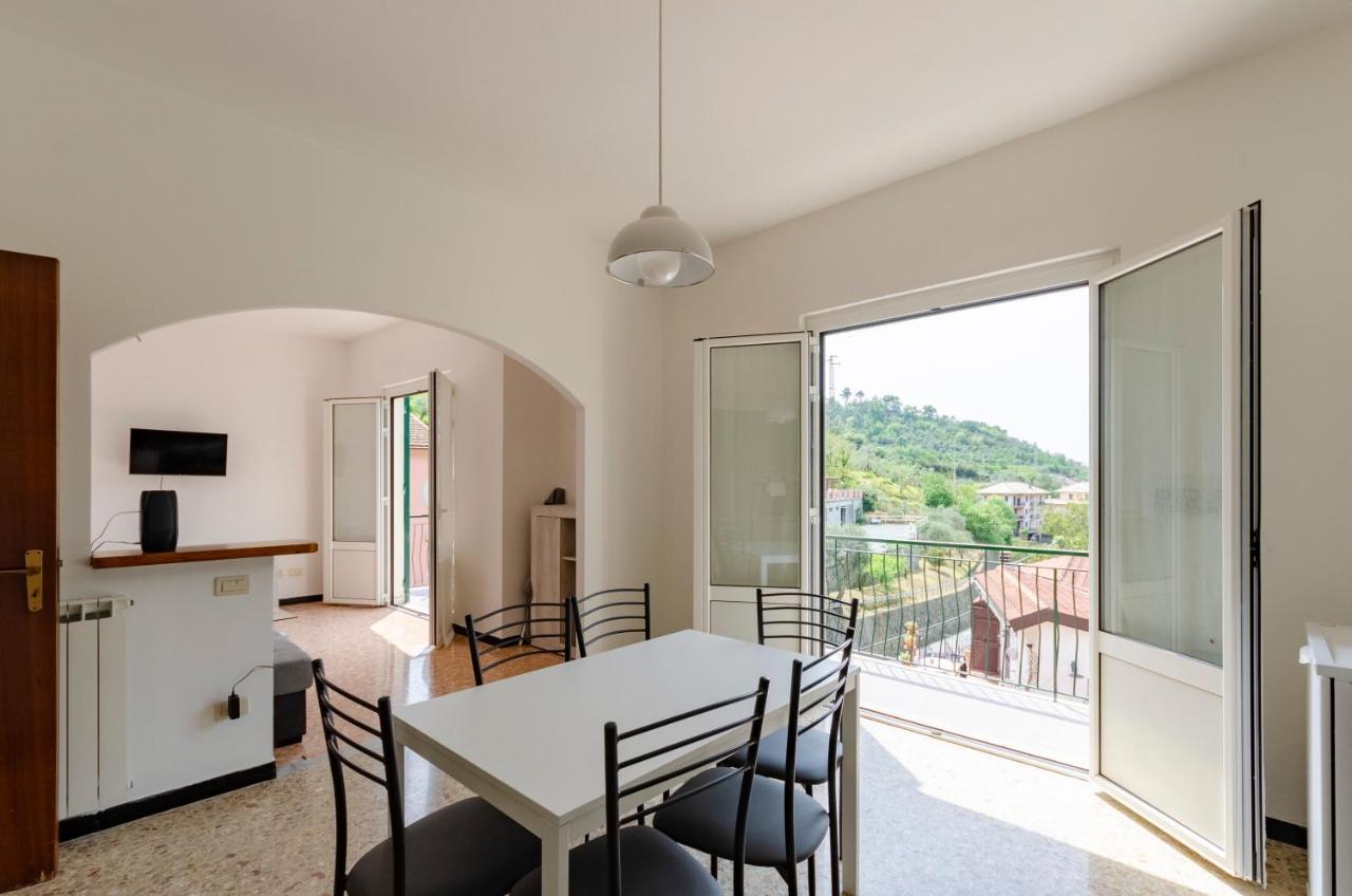 Joivy Family Flat With 3 Balconies, 10 Min To Beach Moneglia Bagian luar foto