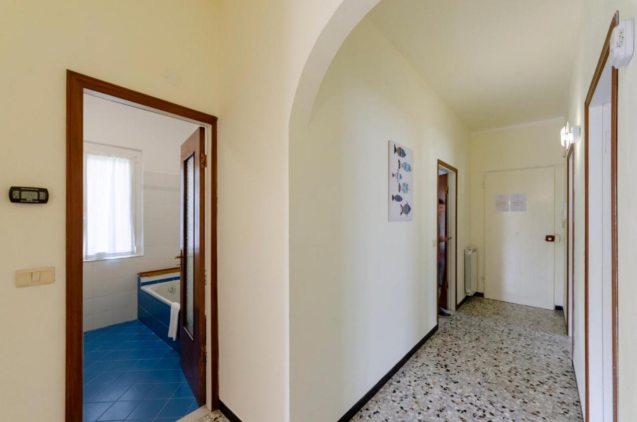 Joivy Family Flat With 3 Balconies, 10 Min To Beach Moneglia Bagian luar foto